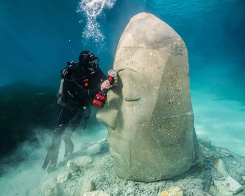 cannes underwater