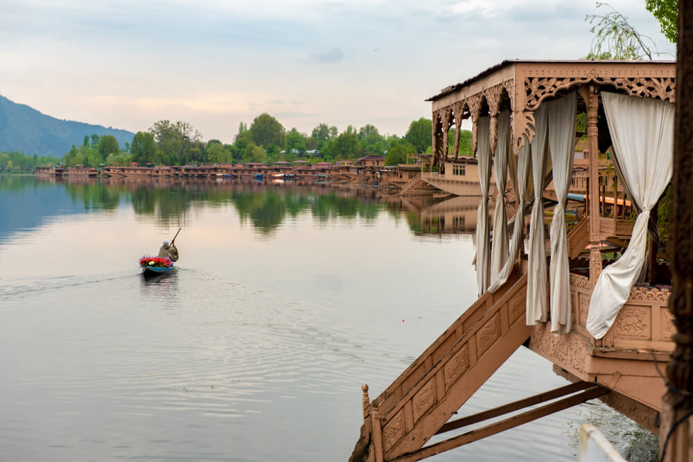 Breathing New Life to Kashmiri Houseboats on Dal Lake